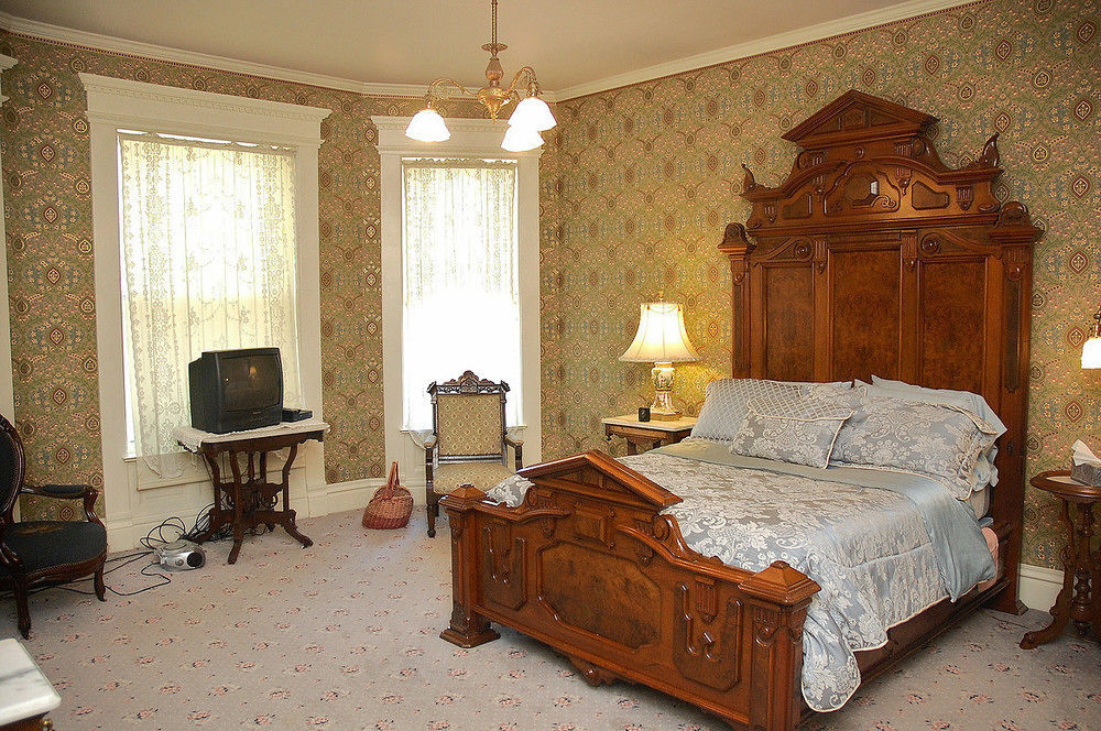 The Grand Anne Bed And Breakfast Keokuk Екстериор снимка