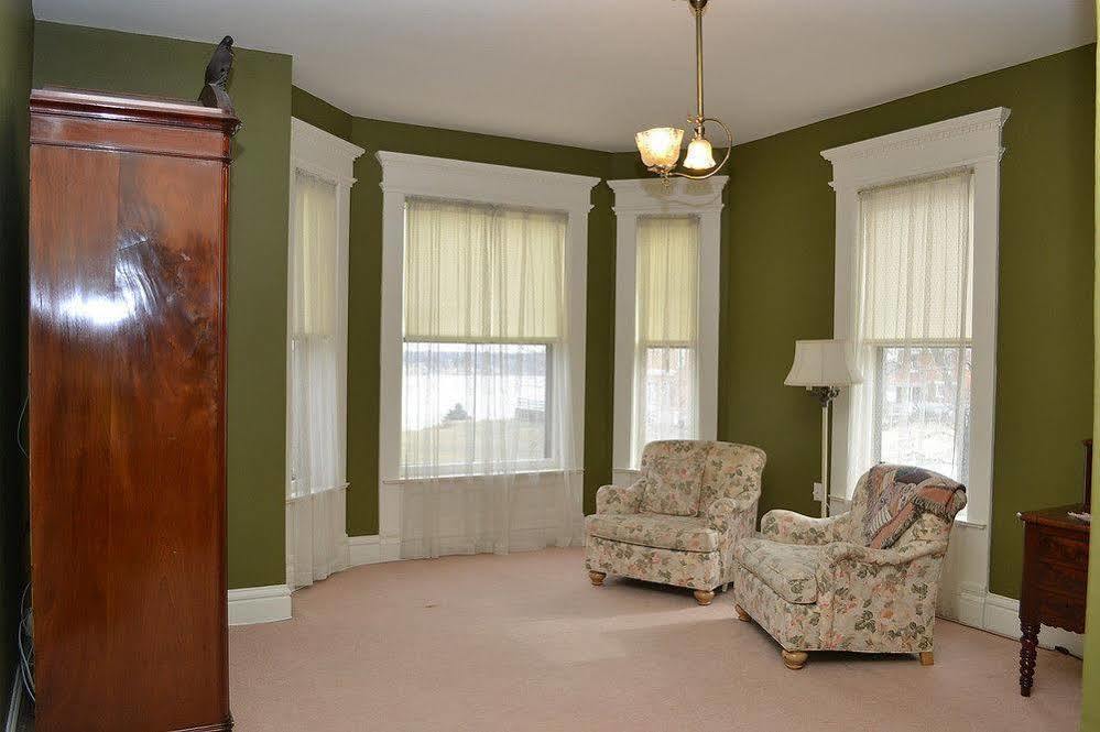 The Grand Anne Bed And Breakfast Keokuk Екстериор снимка